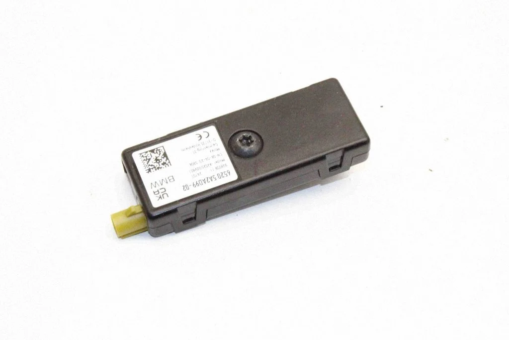 Antenni võimendi – BMW iX3 G08 (2020-)