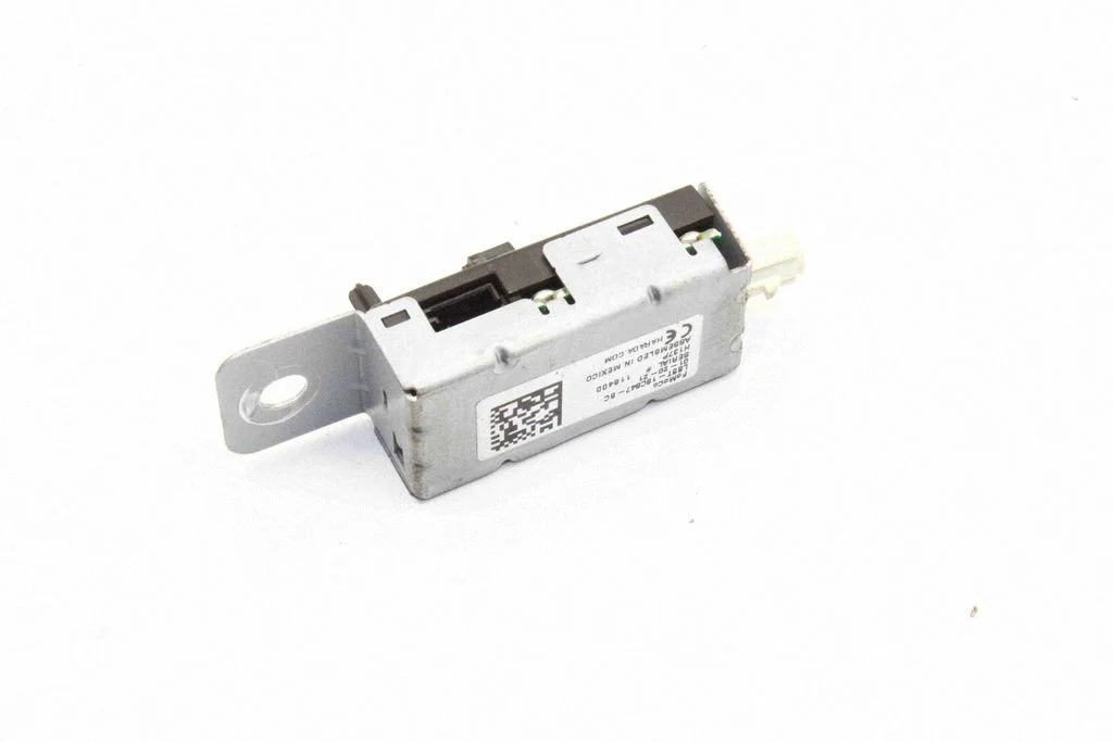 Antenas pastiprinātājs LB5T18C847BC