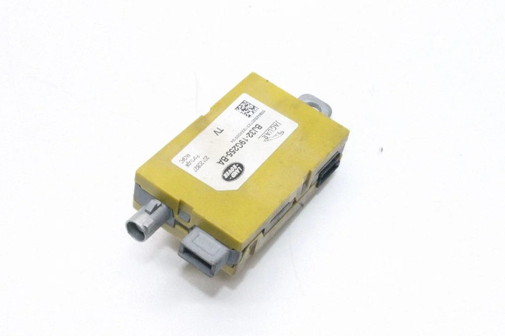 Antenas pastiprinātājs BJ3219G255BA