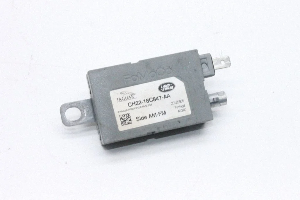 Antenas pastiprinātājs CH2218C847AA
