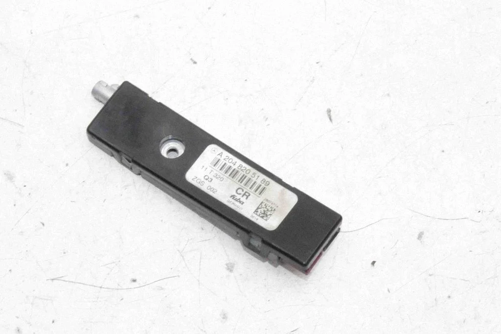 Antenas pastiprinātājs – Mercedes-Benz C klase AMG W204 (2007-2014)