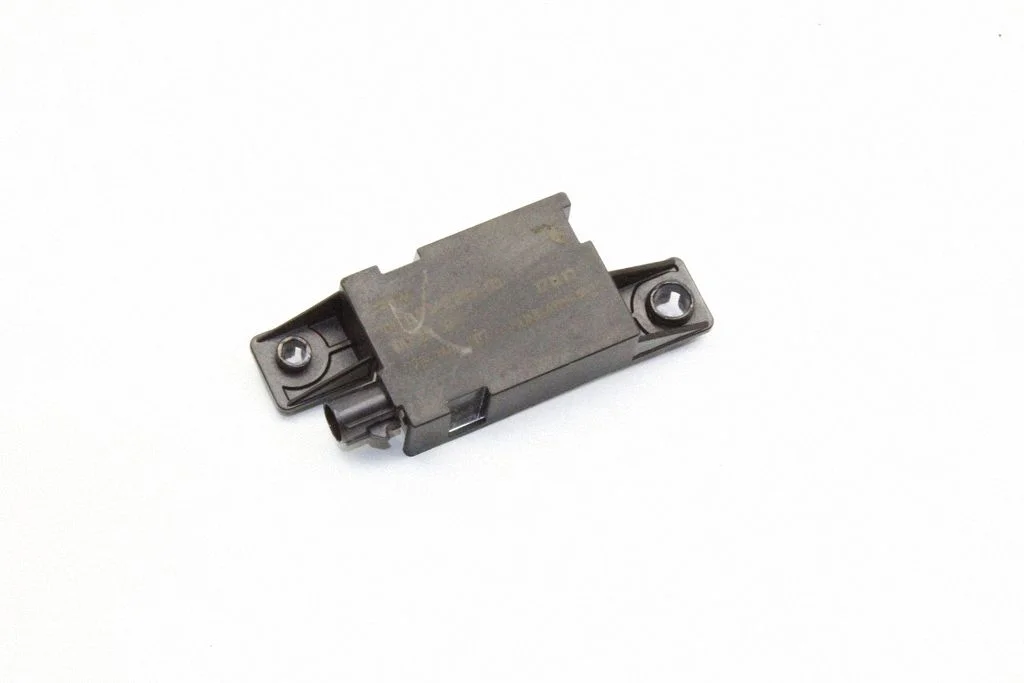 Antenas pastiprinātājs – Mini Paceman (R61) (2012-2016)