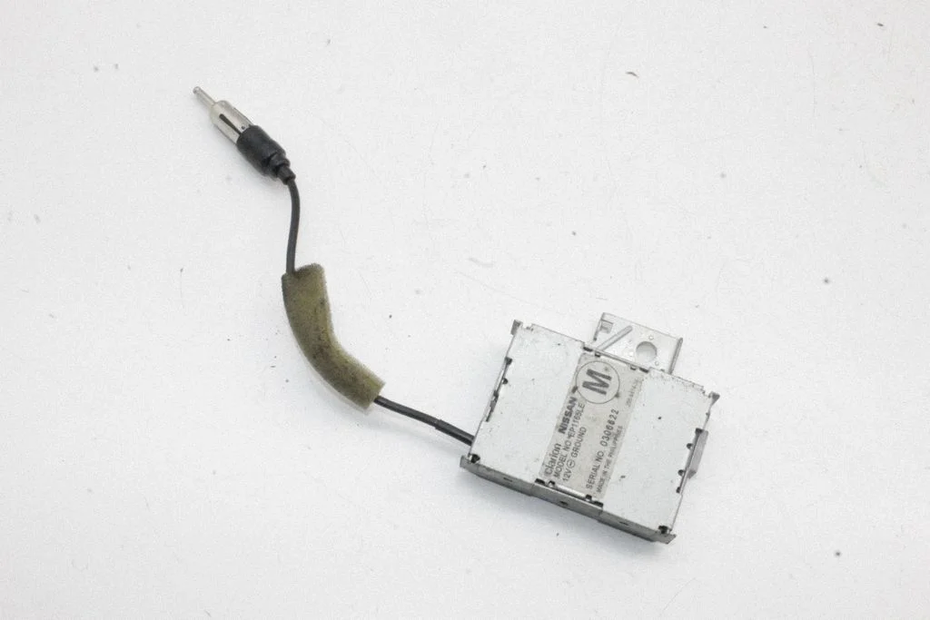 Antenni võimendi – Nissan 350Z (2002-2009)