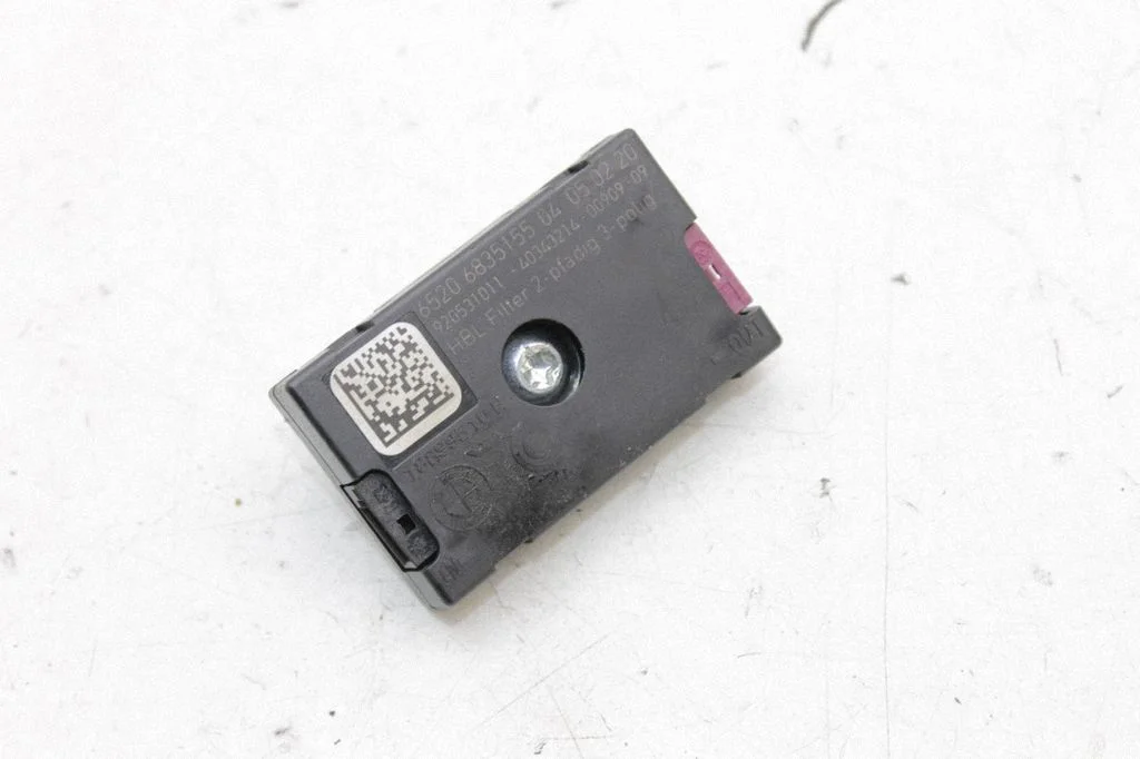 Wzmacniacz antenowy – BMW Seria 1 F40 (2019-2023)