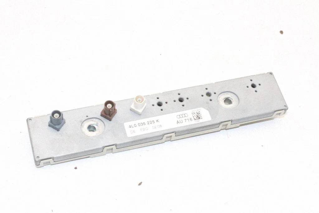 Wzmacniacz antenowy – Audi Q7 4L (2005-2015)