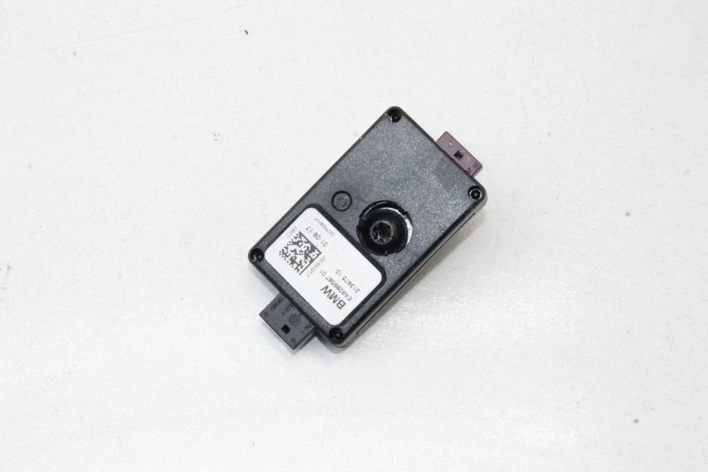 Aerial antenna amplifier – BMW X1 F48 F49 (2015-2022)