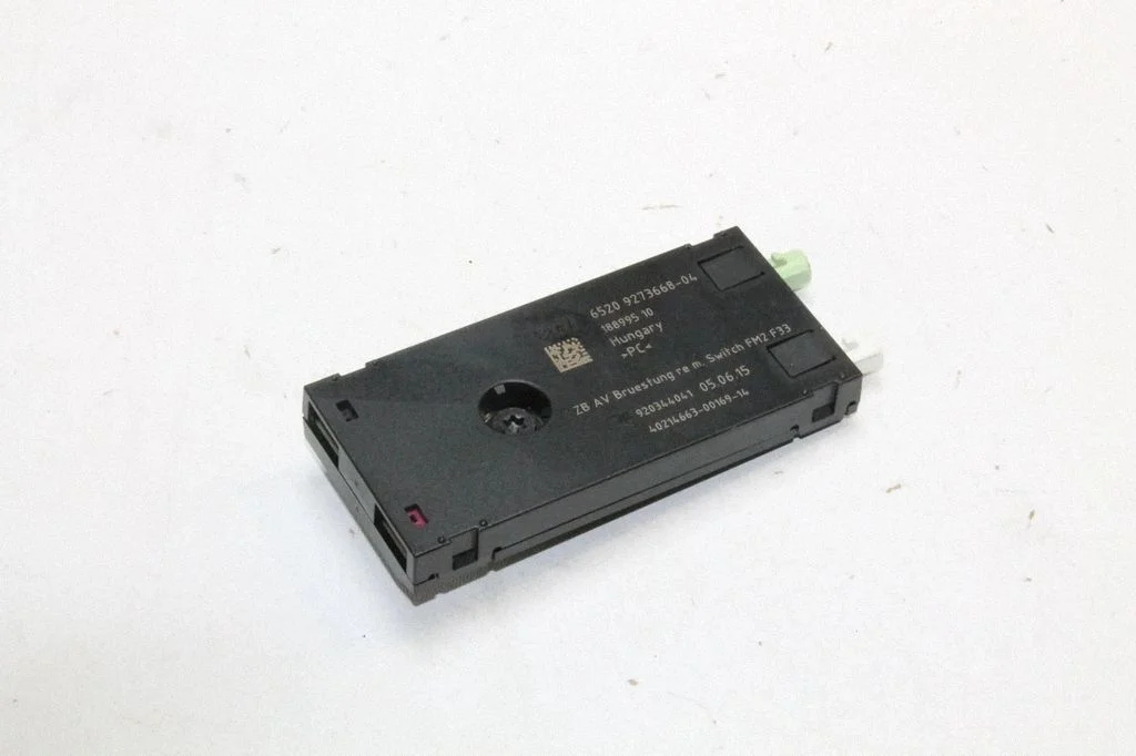 Aerial antenna amplifier – BMW 4 Series F32 F33 (2013-2020)