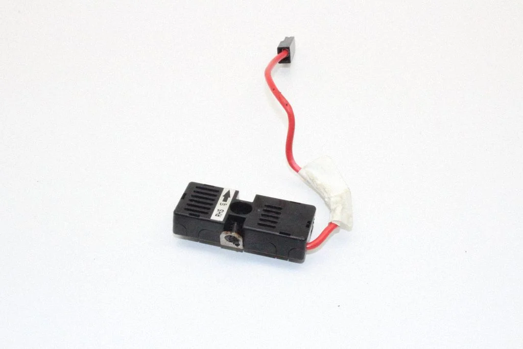 Aerial antenna amplifier – Tesla Model S (2012-)