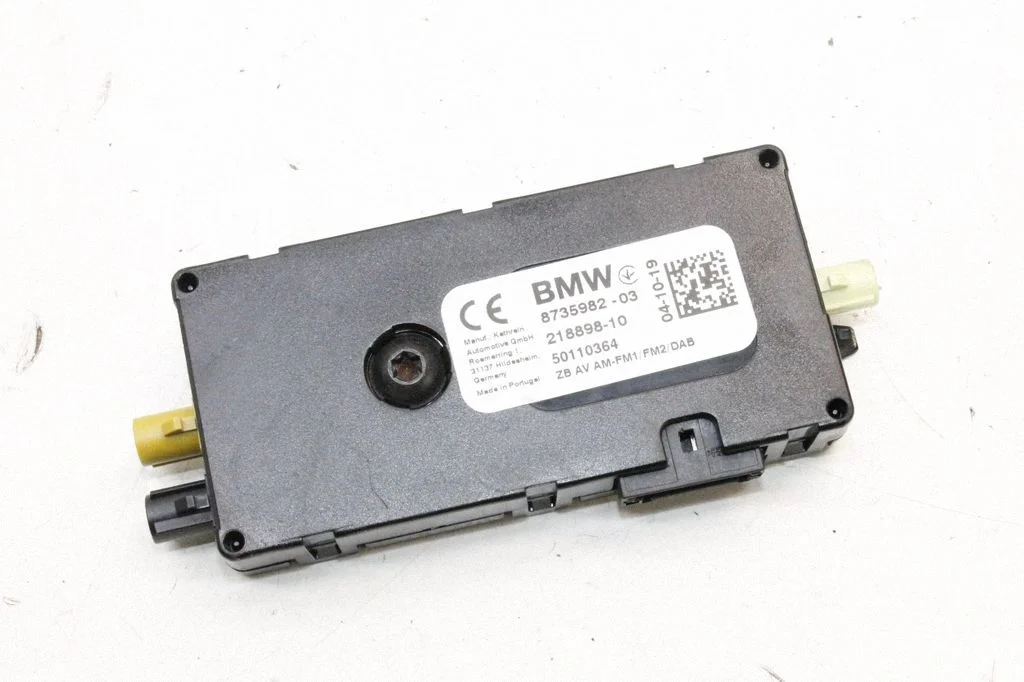 Aerial antenna amplifier – BMW 5 Series G30 G31 G38 (2016-)