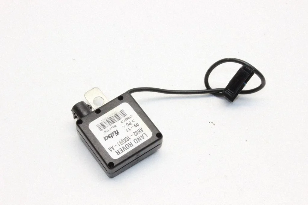 Wzmacniacz antenowy AH4218K891AA