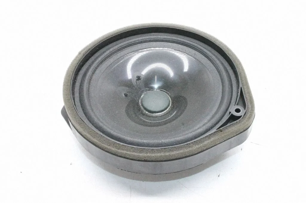 Front door speaker – Honda CR-V (2017-2022)