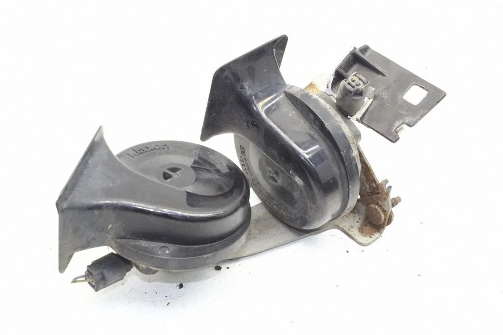 Signaalpasun – BMW 6-seeria E63 E64 (2002-2010)