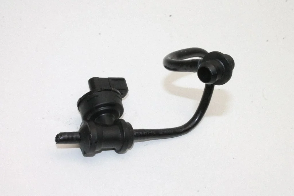 Vacuum line/pipe/hose – Jaguar XE (2015-)