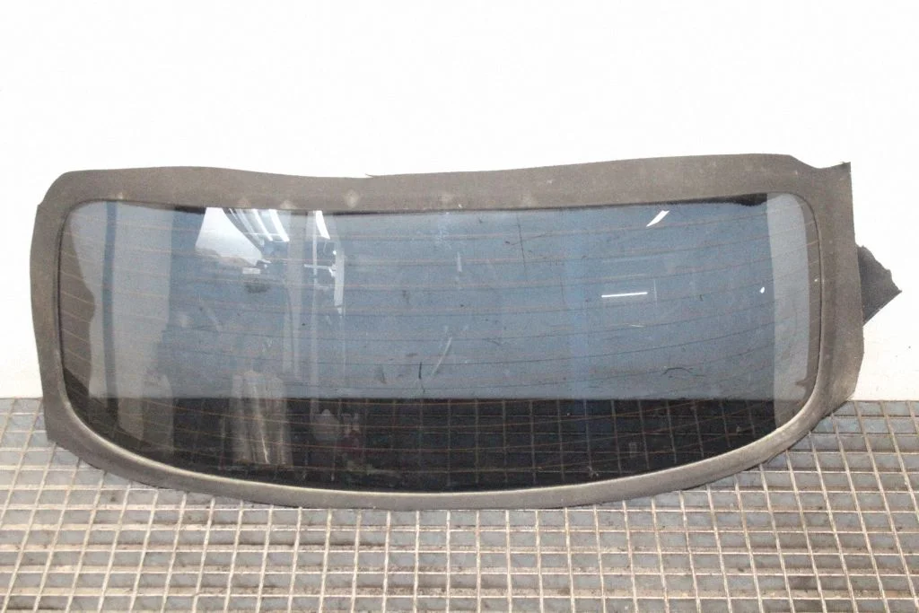 Rear windscreen/windshield window – Audi TT TTS Mk2 (2006-2014)