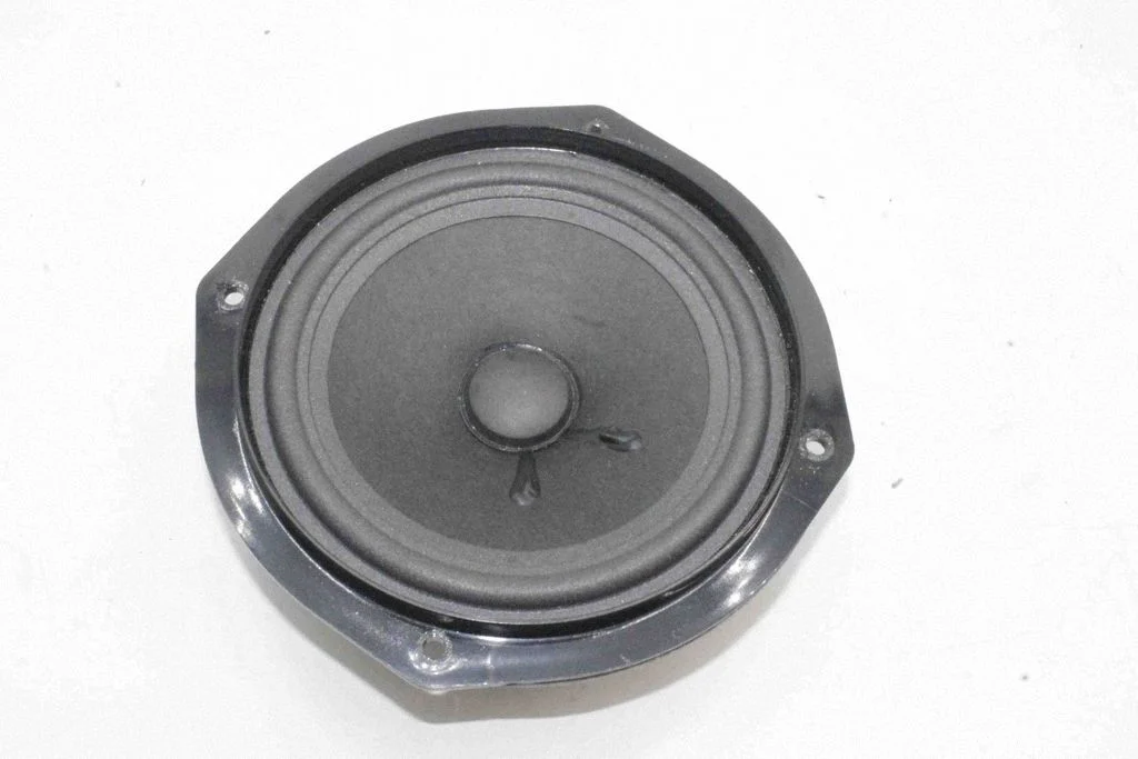 Rear door speaker – Seat Alhambra (Mk2) (2010-)
