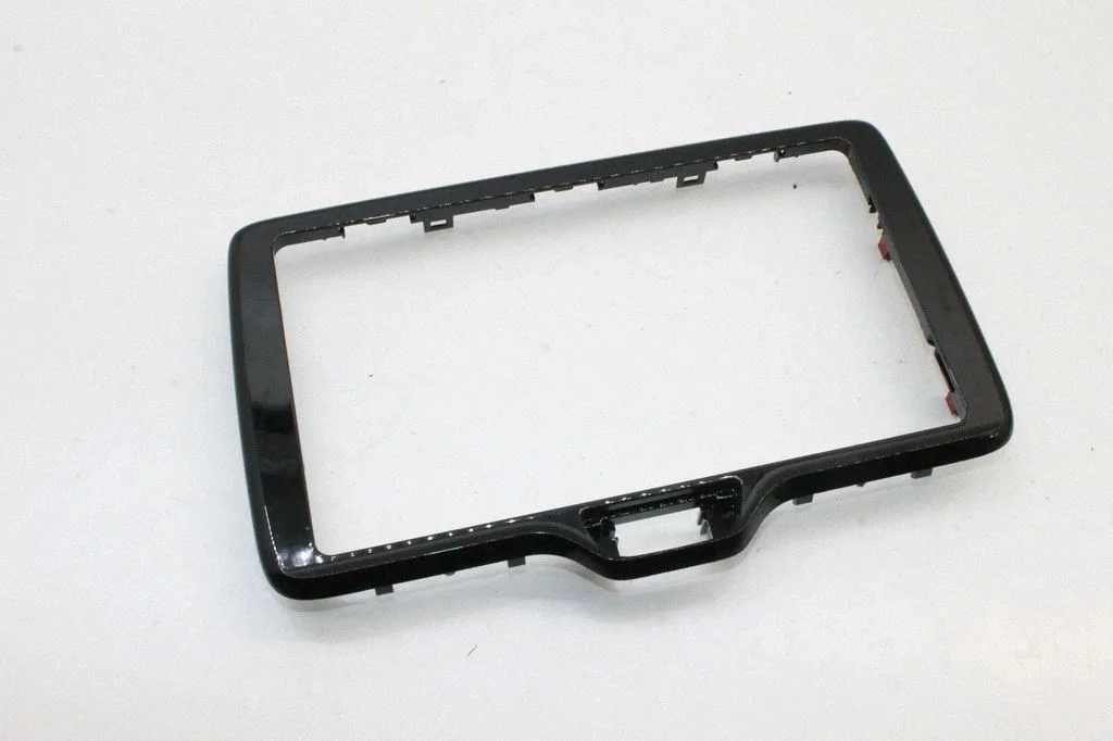 Radio/GPS head unit trim – Toyota Yaris XP210 (2020-)