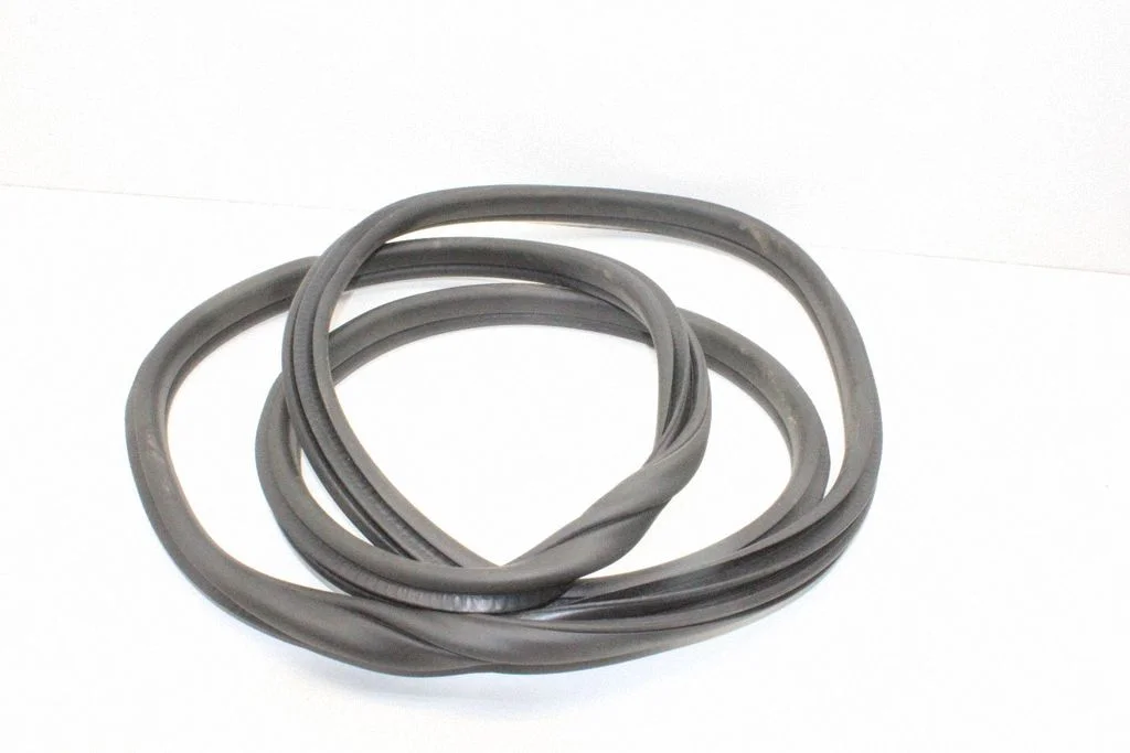Rubber seal rear door – BMW 1 Series F40 (2019-2023)