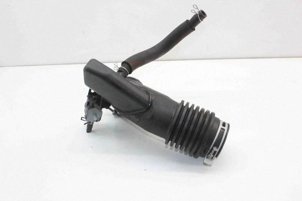 Intake resonator – Lexus NX (2014-2021)