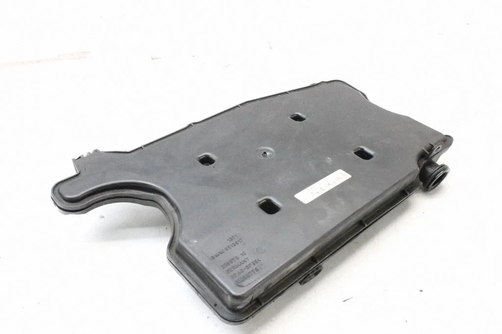 Sisselaske resonaator – BMW 2-seeria F45 (2014-2021)