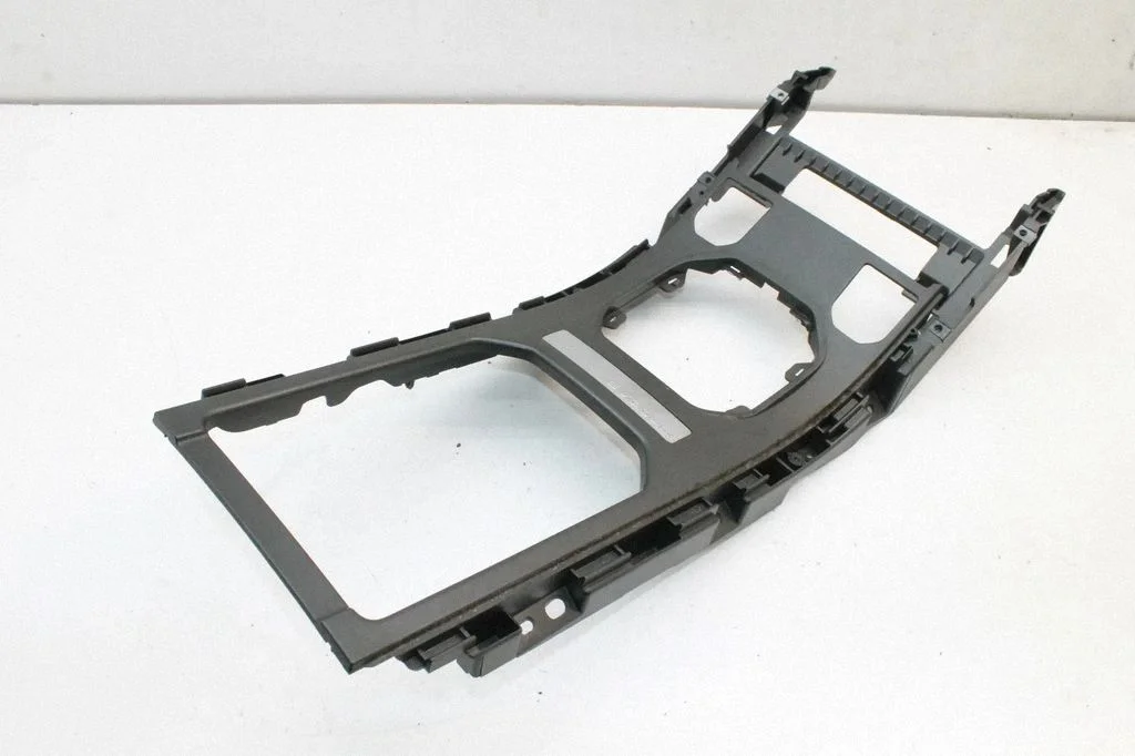 Other center console (tunnel) element – Land Rover Range Rover Evoque L538 (2011-2018)