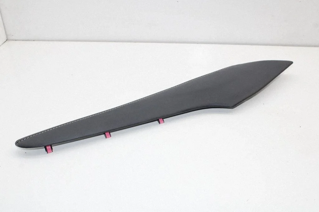 Other center console (tunnel) element – Lexus GS 250 350 300H 450H (2013-)
