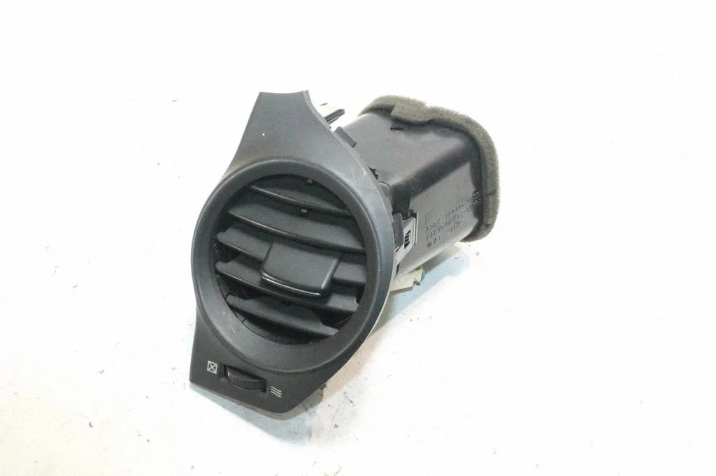 Other center console (tunnel) element – Lexus IS 220D-250-350 (2006-2013)
