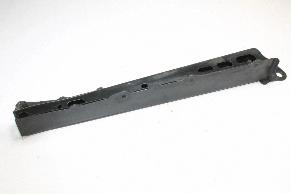 Cita priekšējās piekares detaļa – Toyota Prius (XW30) (2009-2015)