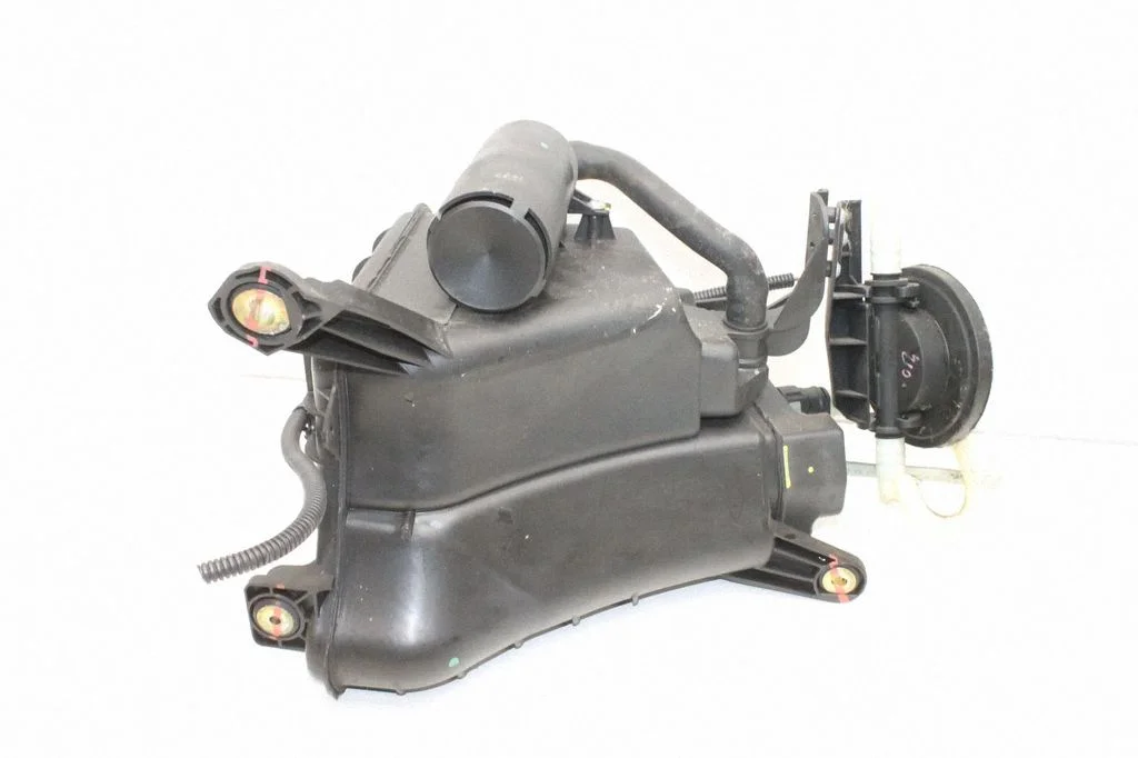 Active carbon filter fuel vapour canister – Porsche Cayenne (9PA) (2002-2010)