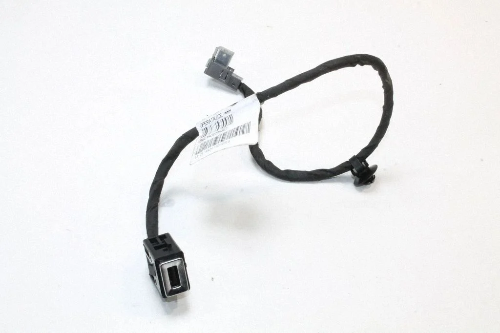Gniazdo USB – Citroen C4 Grand Picasso (2013-2018)