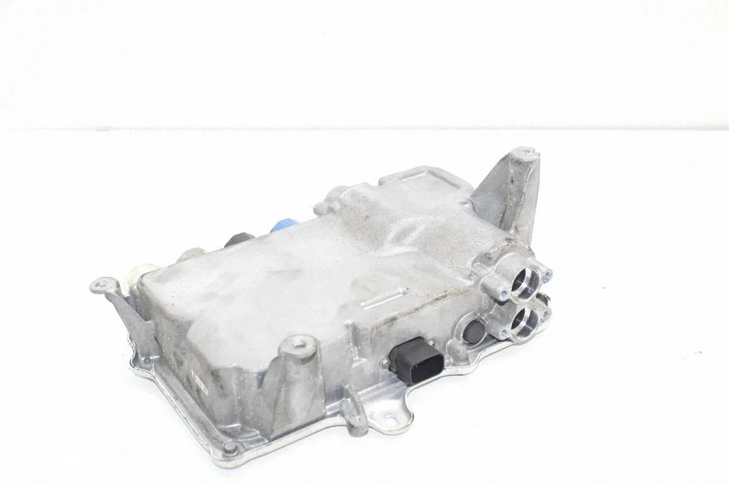 Przetwornica napięcia (inwerter) – Tesla Model X (2015-)