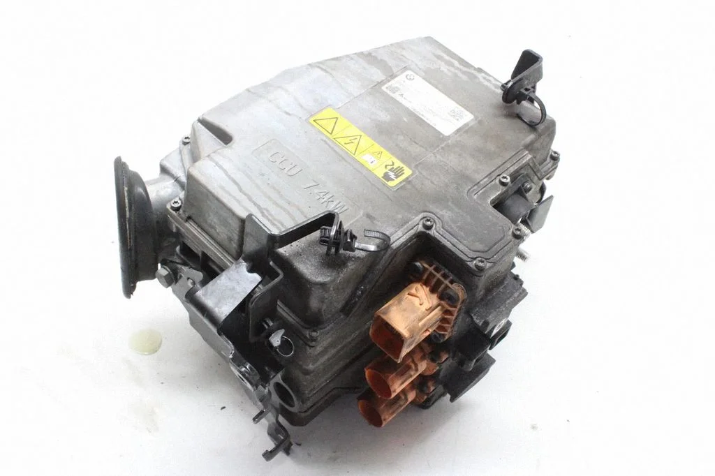 Voltage converter inverter – BMW 7 Series G70 (2022-)