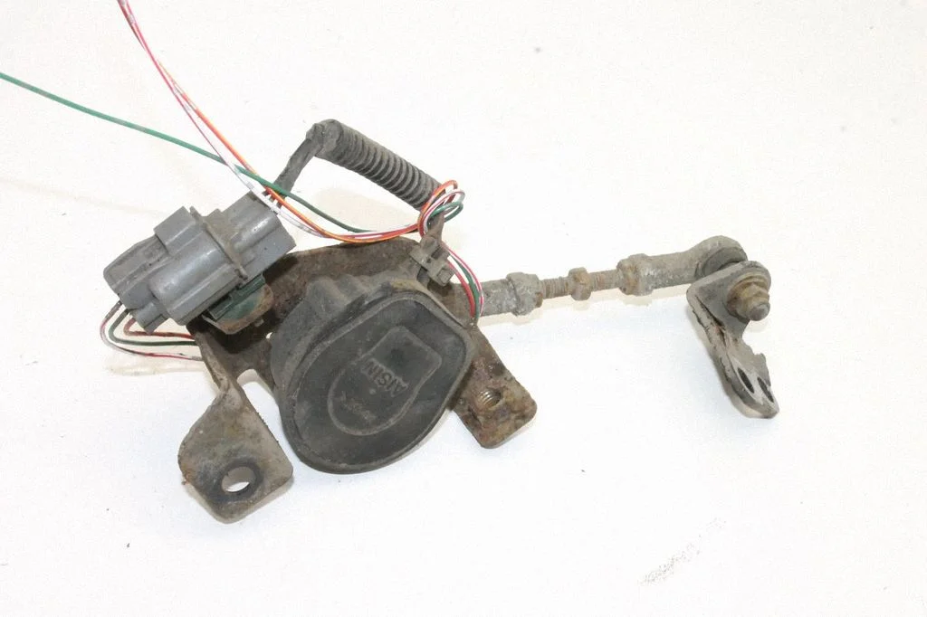 Priekšējās piekares augstuma devējs – Honda S2000 (1999-2009)