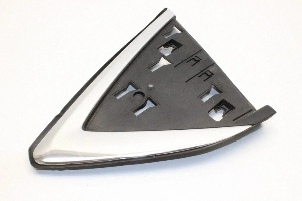 Moldings uz aizmugurējā spārna – Opel Insignia B (2017-)