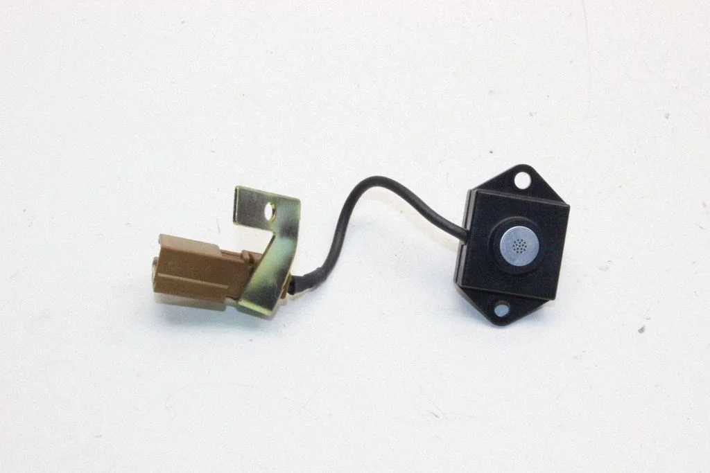 Microphone (bluetooth/phone) – Nissan 350Z (2002-2009)