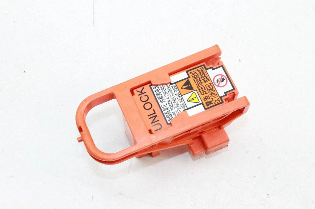 Battery relay fuse – Toyota Auris E180 (2012-2018)