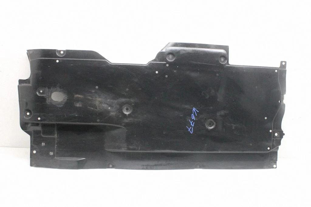 Sānu dibena aizsargs – Mazda 3 III (2014-2018)