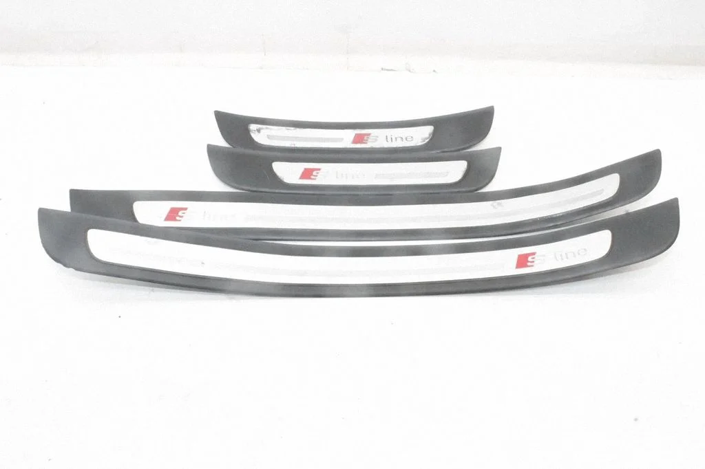 Läviste katete komplekt (sisemine) – Audi A7 S7 4G (2011-2017)