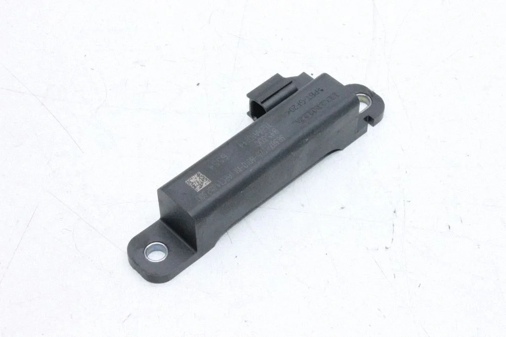 Keyless system antenna – Honda CR-V (2017-2022)
