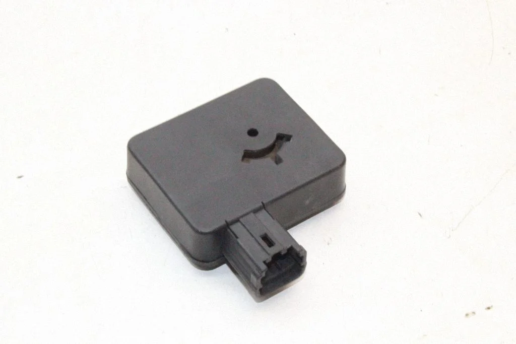 Antena systemu bezkluczykowego – Nissan X-Trail T31 (2007-2014)
