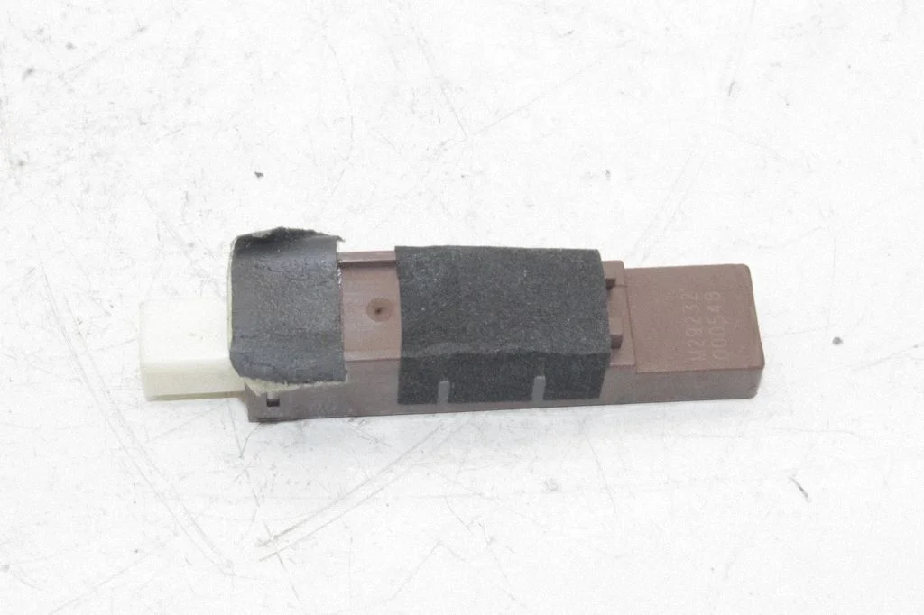 Bezatslēgas sistēmas antena – Toyota Prius+ (ZVW40) (2011-2018)