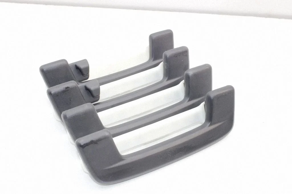A set of handles for the ceiling