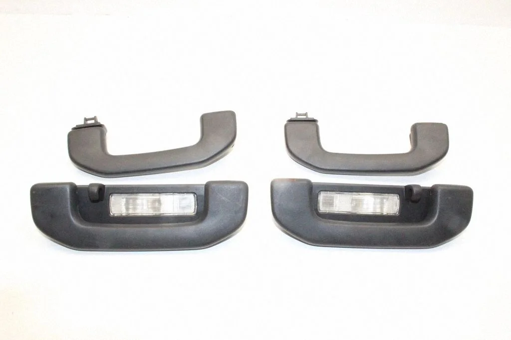 A set of handles for the ceiling – Mercedes-Benz B-Class W246 W242 (2011-2017)