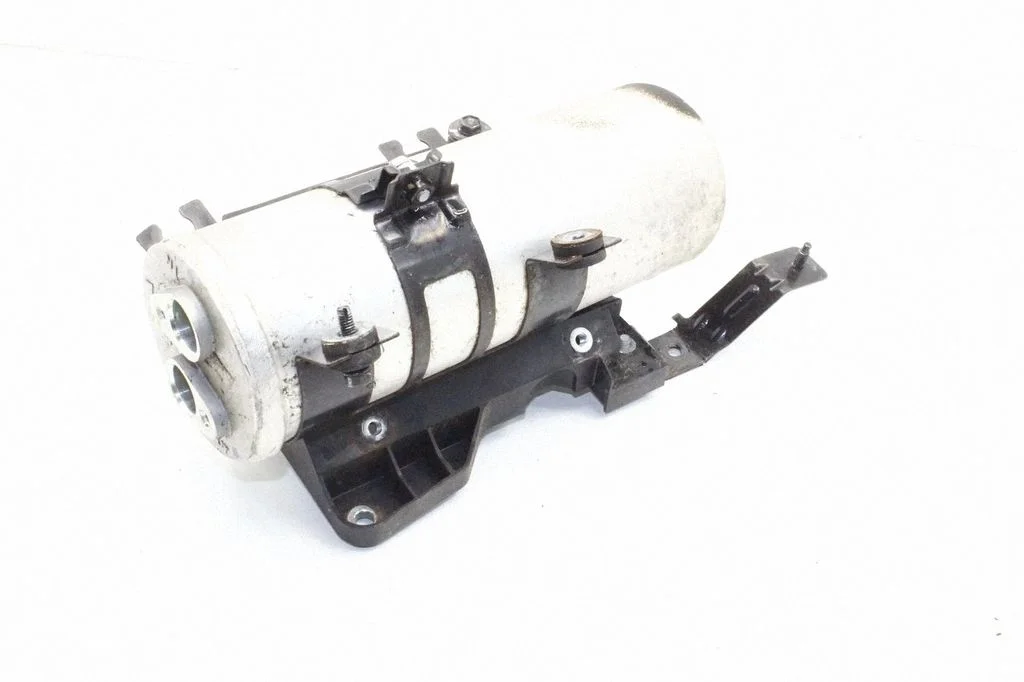 Air conditioning (A/C) air dryer – Nissan Leaf II (ZE1) (2017-2025)
