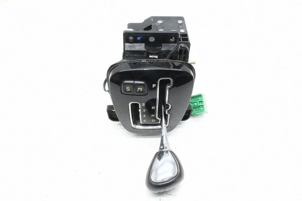 Gear selector mechanism – Jaguar XJ X350 (2003-2009)