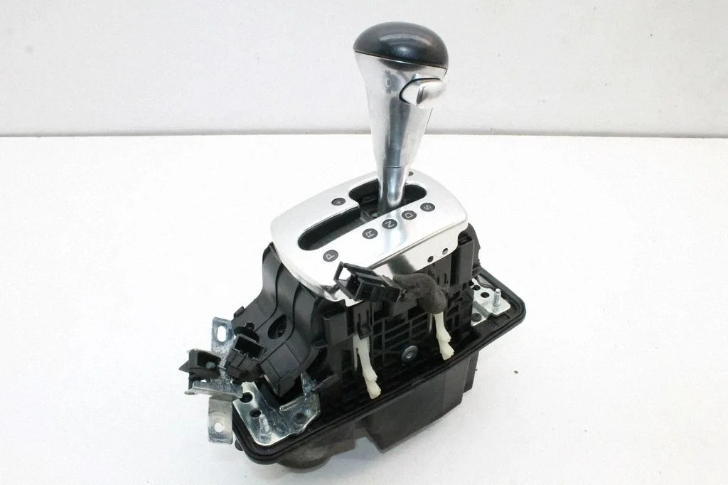 Gear selector mechanism – Audi A8 S8 D3 4E (2002-2009)