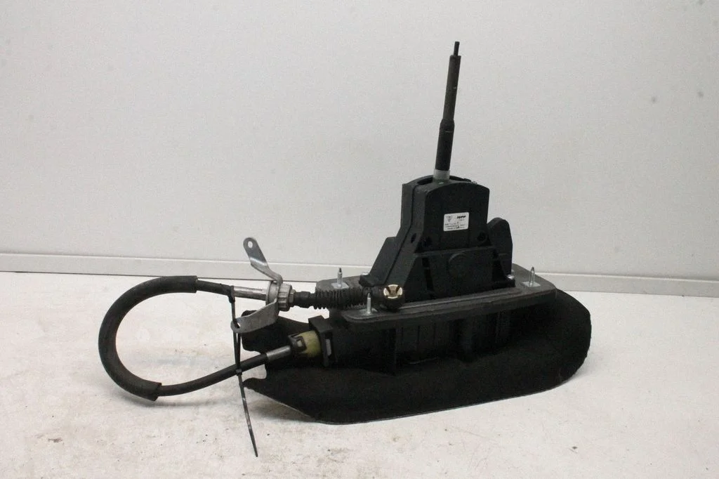 Gear selector mechanism – Porsche Macan (95B) (2014-2018)