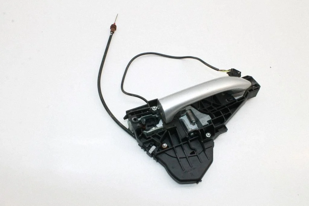 Front door exterior handle – Mercedes-Benz ML-Class W164 (2005-2011)