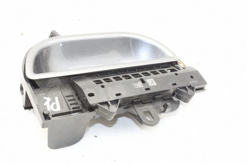 Front door exterior handle 52138074