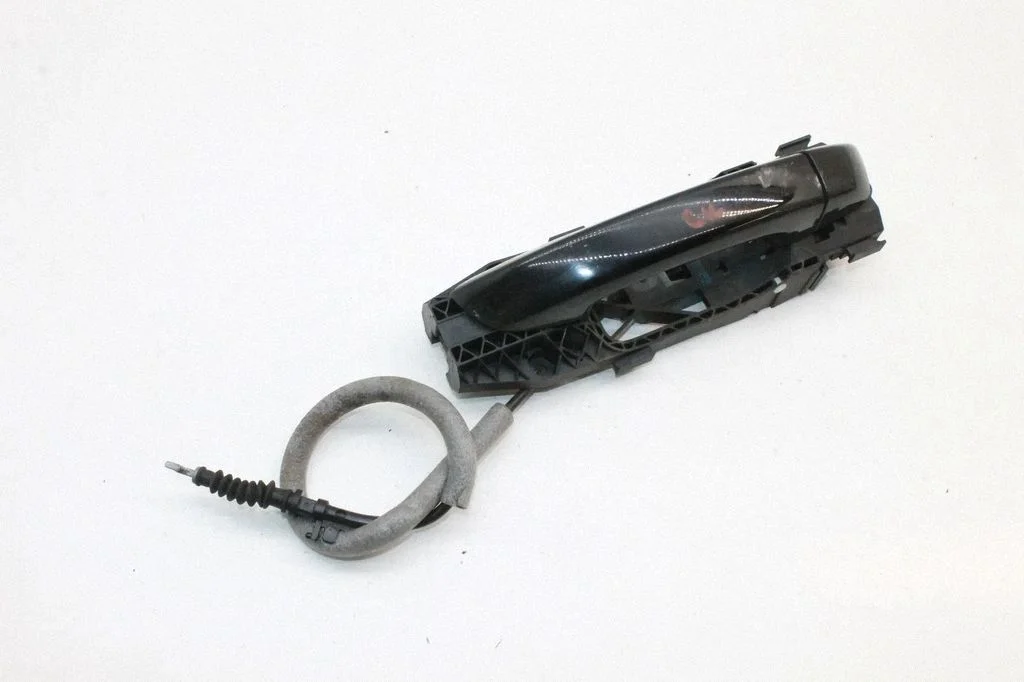 Front door exterior handle – Volkswagen Touareg II (2010-2018)