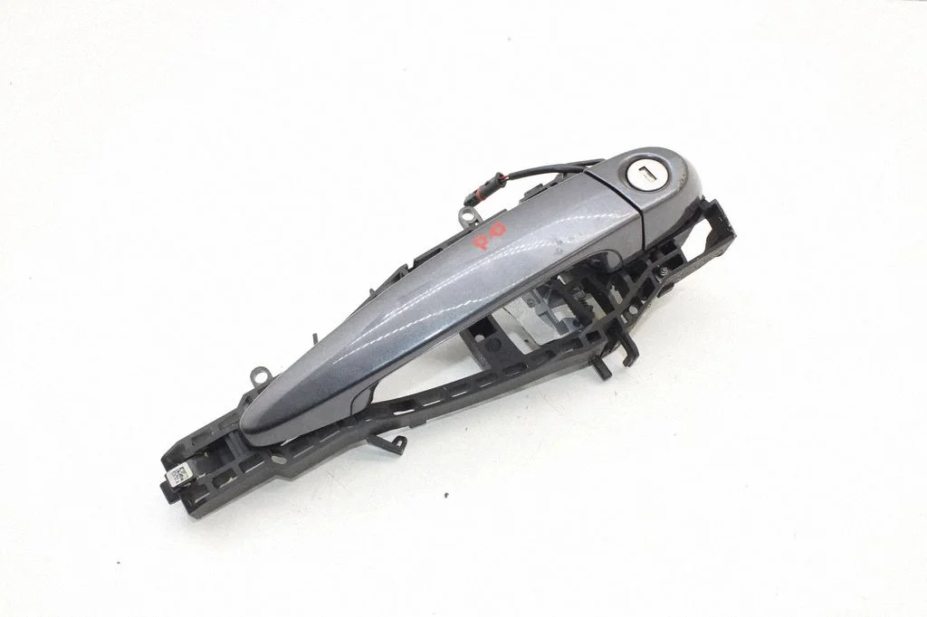 Klamka zewnętrzna drzwi przednich – BMW Series 4 M4 F82 F83 (2014-2020)
